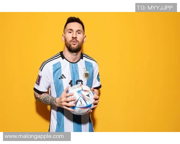 以梅西为灵感，探讨如何在挑战中保持冷静与创造力的完美平衡